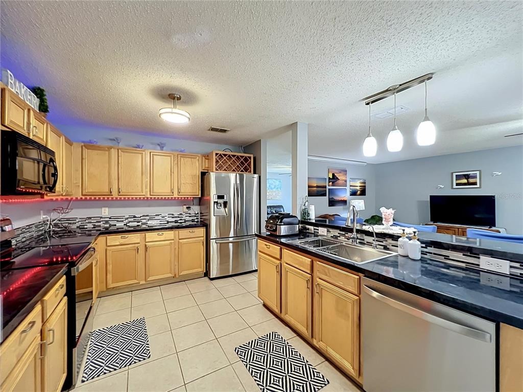 Lainie Ln, Orlando, FL 32818 #1
