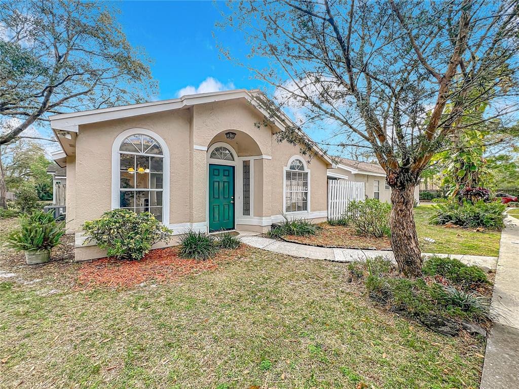 Sunvista Ct, Sanford, FL 32773