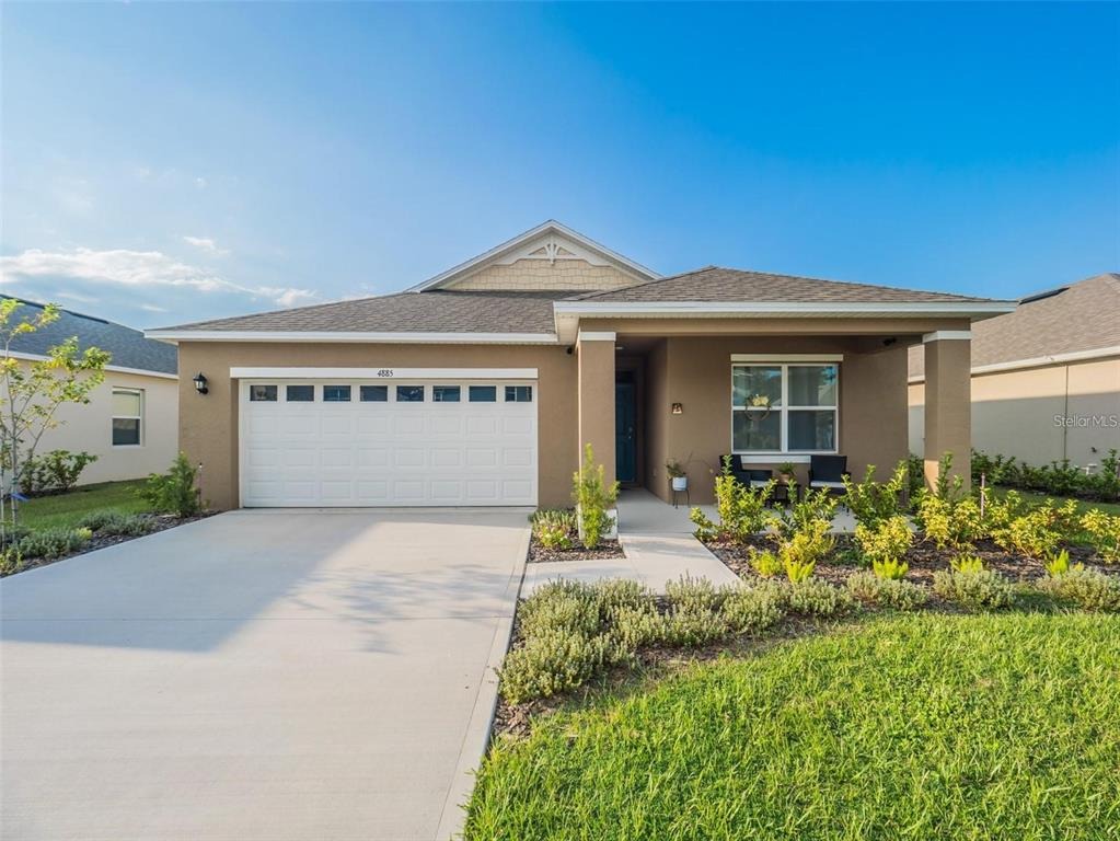 Panga Ave, Mount Dora, FL 32757