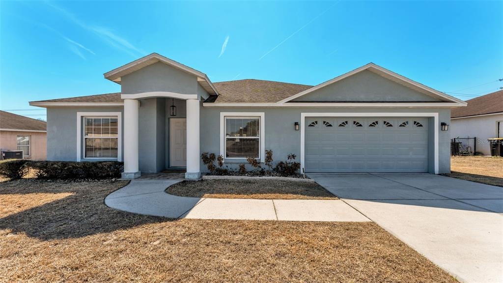 Mission Dr, Lakeland, FL 33812