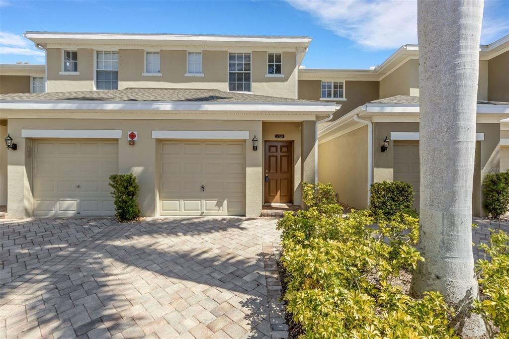 Mang Pl, Sarasota, FL 34238
