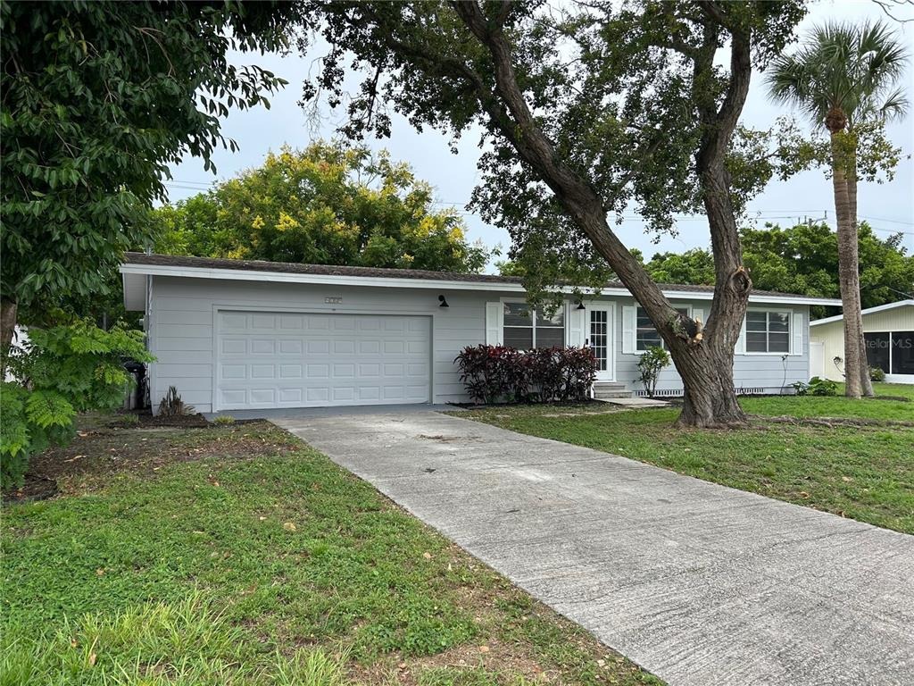 Park Acres Dr, Bradenton, FL 34207