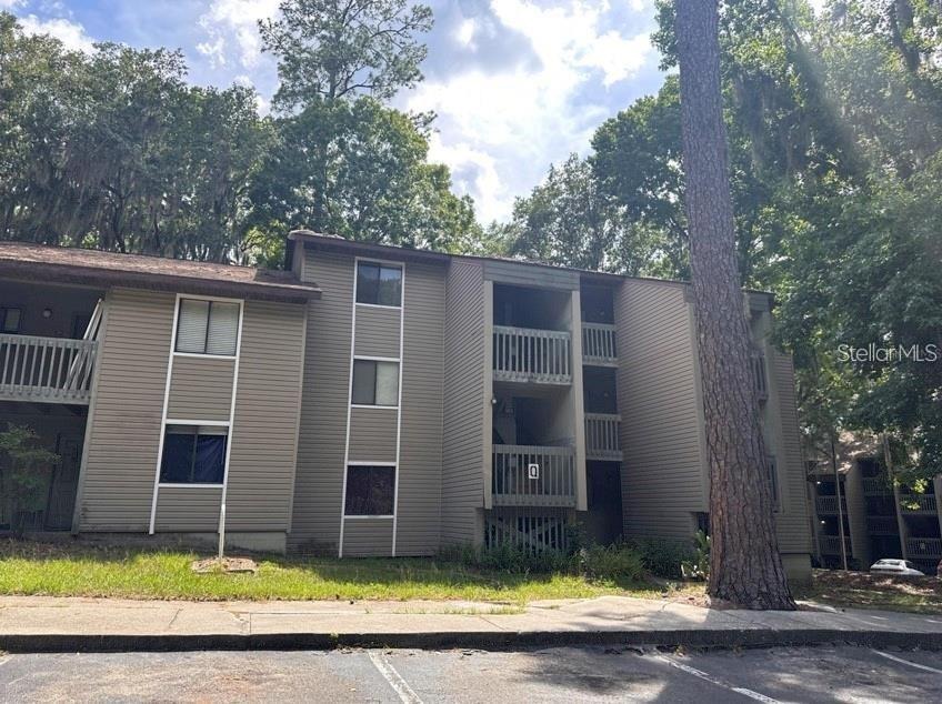 16th Ave, Gainesville, FL 32601