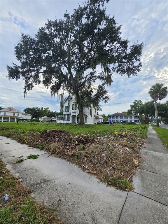 Vernon Ave, Kissimmee, FL 34741