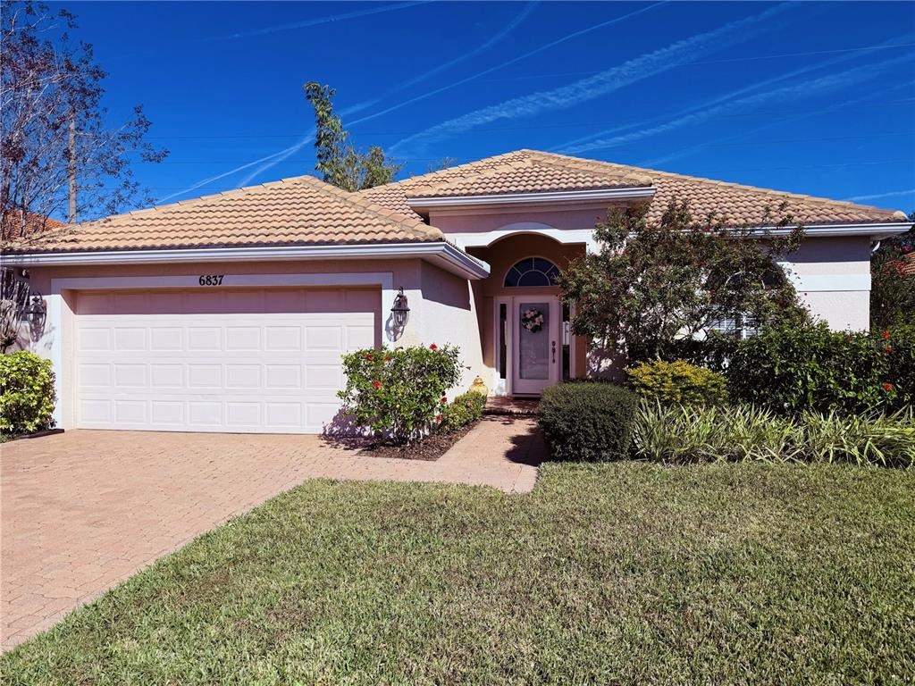 74th Street Cir, Bradenton, FL 34203