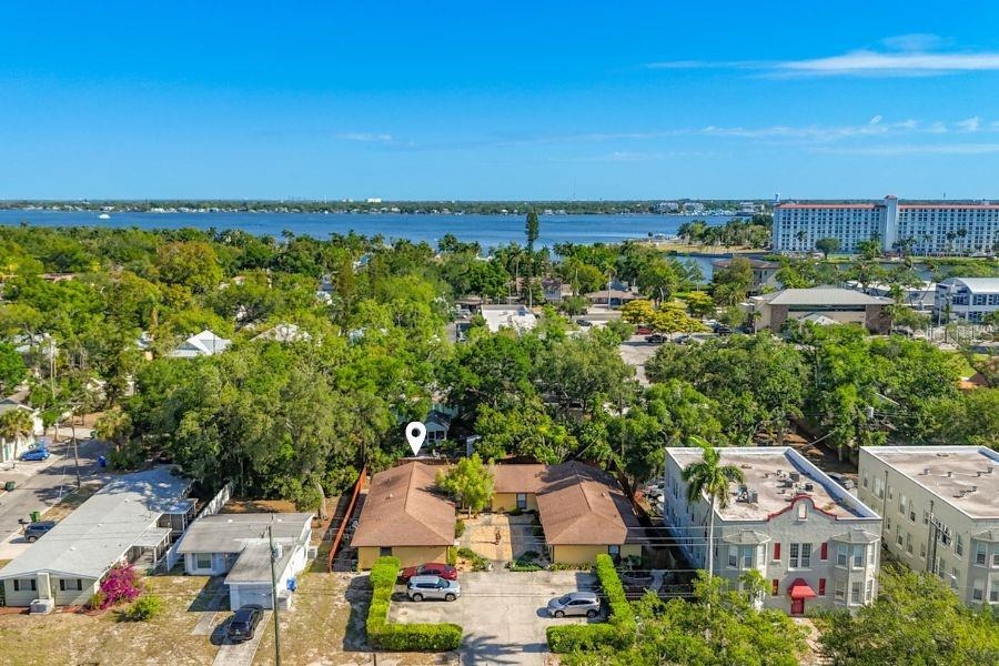 7th Ave, Bradenton, FL 34205