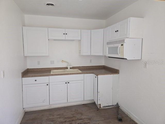 Higel Ave, Sarasota, FL 34242 #1