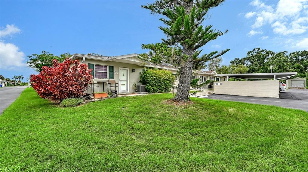 Golf Course Dr, Sarasota, FL 34234