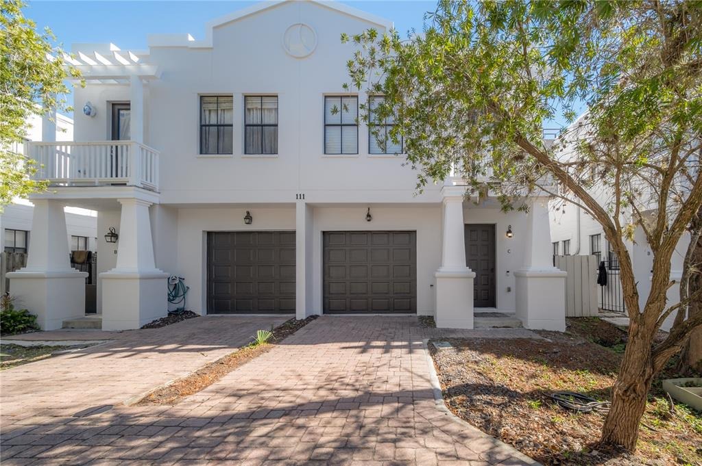 Packwood Ave, Tampa, FL 33606