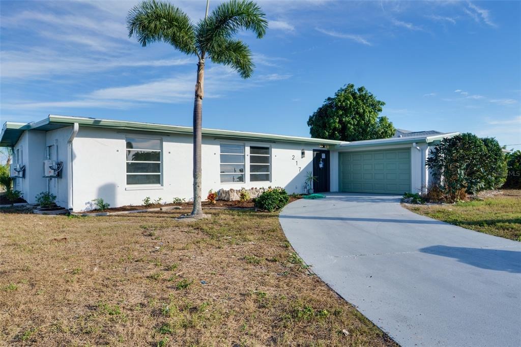 Tarpon Blvd, Port Charlotte, FL 33952