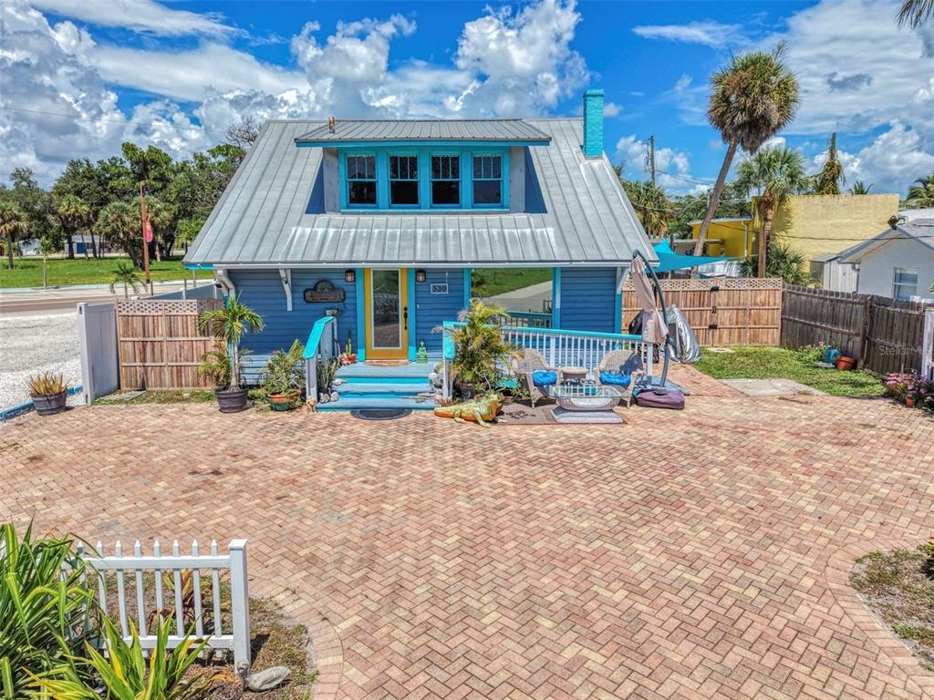 Green St, Englewood, FL 34223