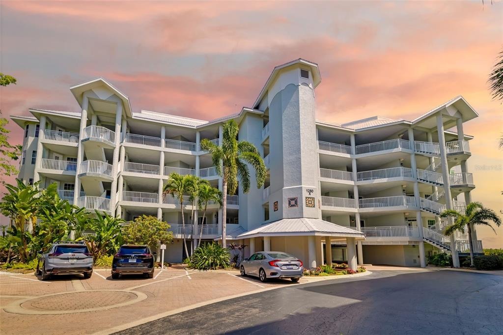 Dolphin Bay Way, Sarasota, FL 34242