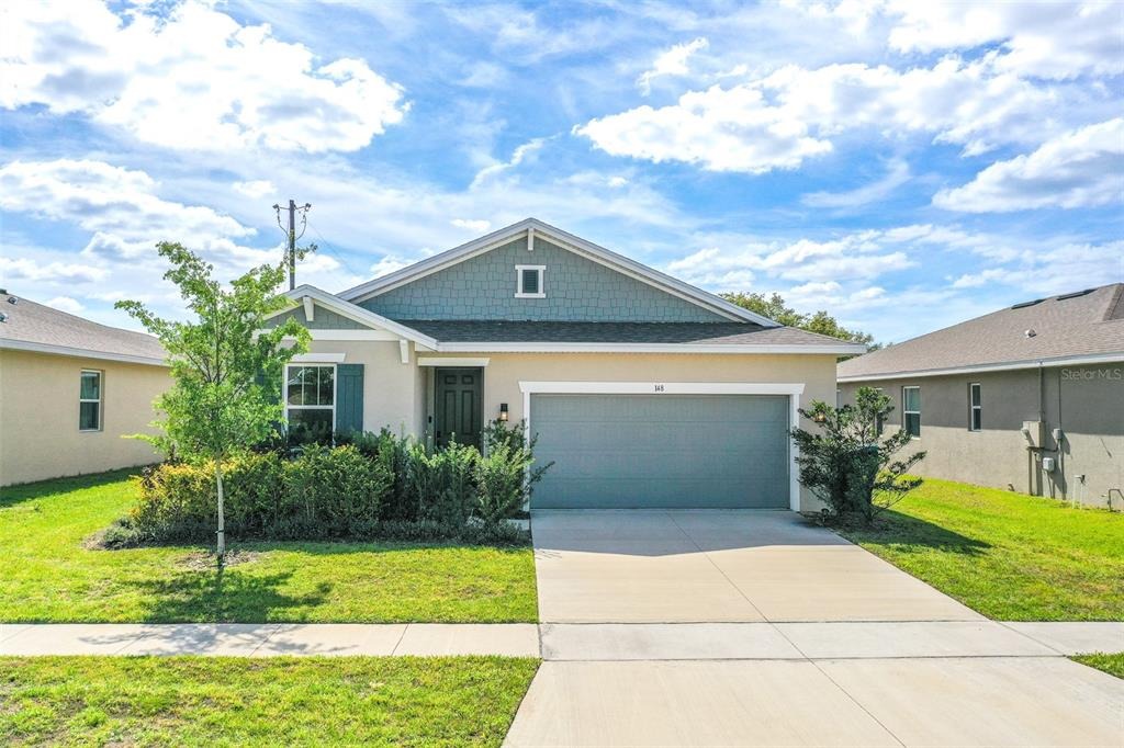 Hilltop Bloom Loop, Haines City, FL 33844