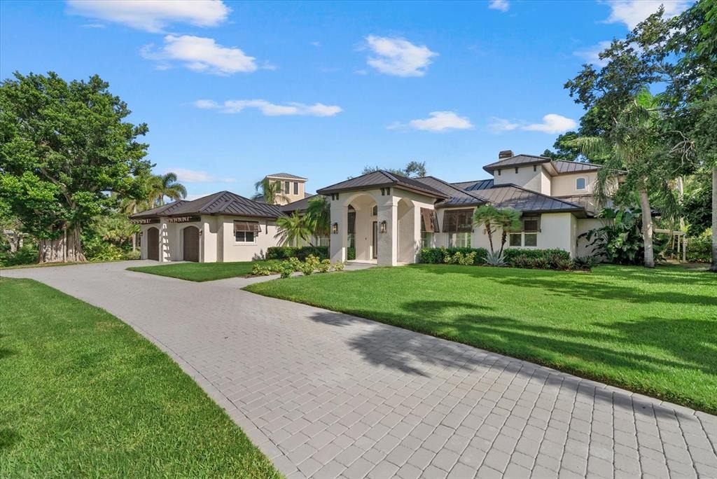 Caribbean Dr, Sarasota, FL 34231