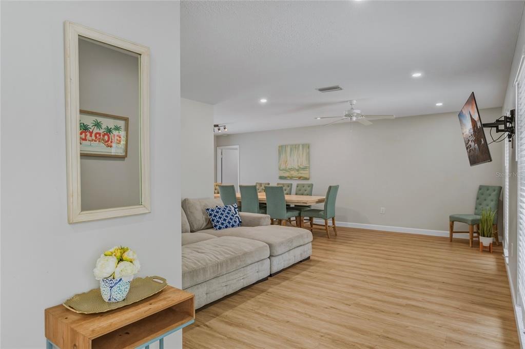 Montezuma Dr, Bradenton, FL 34209 #1