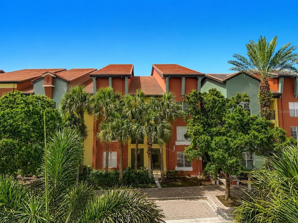 Moody Ave, Tampa, FL 33609