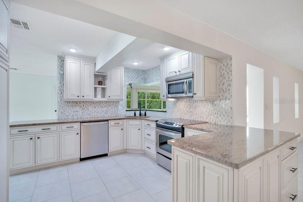 Troy Dr, Orlando, FL 32806 #1