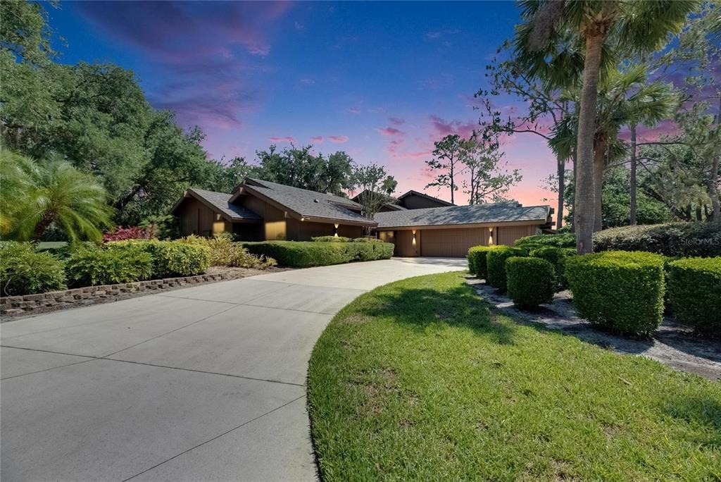 Baywood Ln, Wesley Chapel, FL 33543