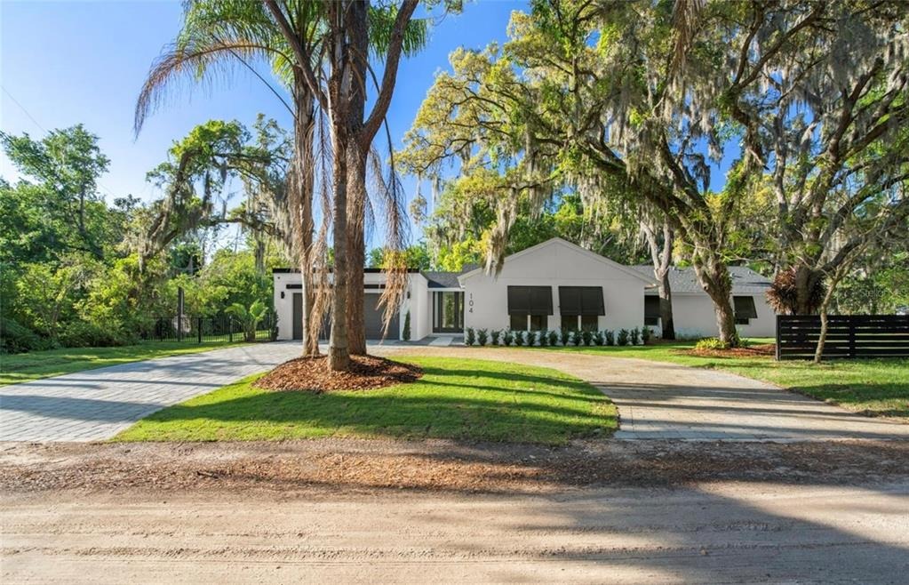 1st Ave, Windermere, FL 34786