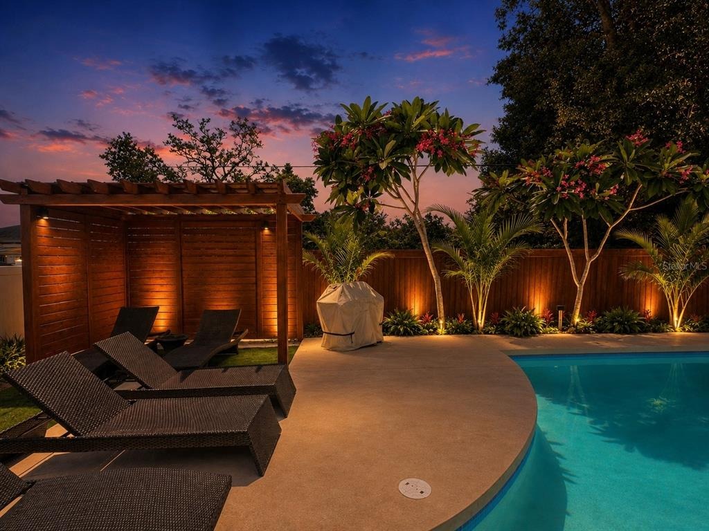 Emerald Ridge Dr, Sarasota, FL 34233