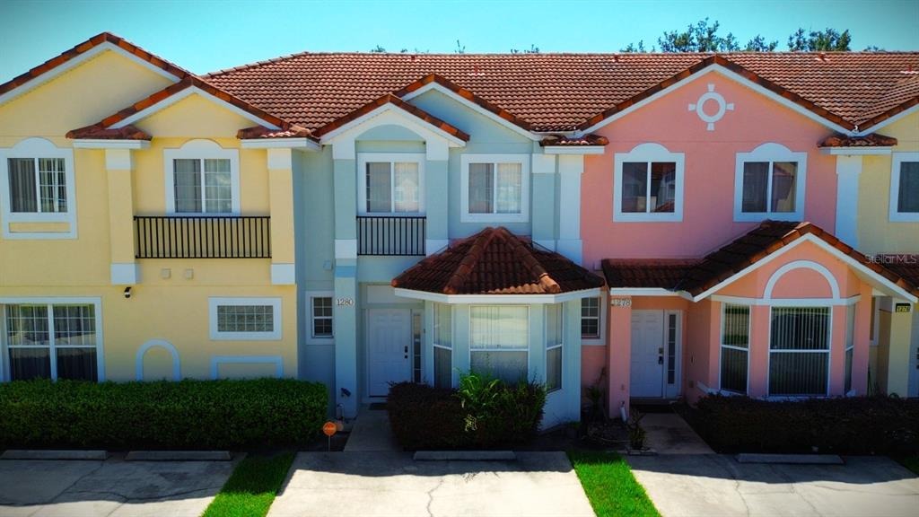 Beach Cir, Kissimmee, FL 34746