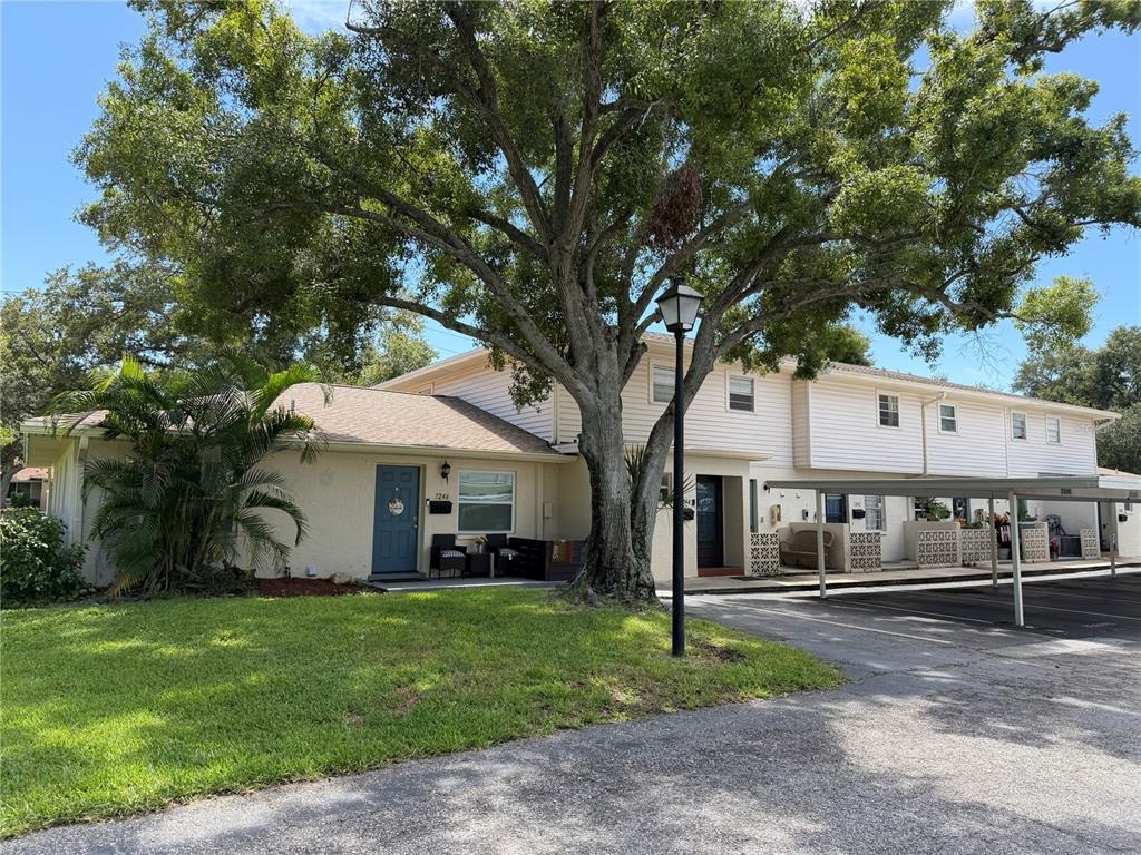 Stone Haven Ct, Pinellas Park, FL 33781