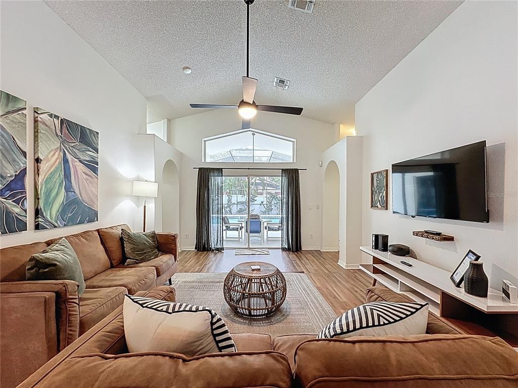 Summer Creek Dr, Kissimmee, FL 34747 #1