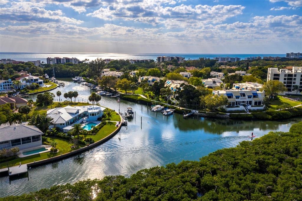 Harbourside Dr, Longboat Key, FL 34228