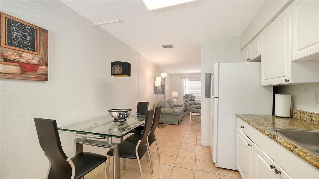 Hillview St, Sarasota, FL 34239 #1