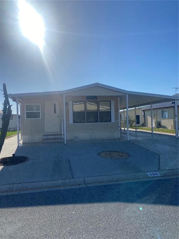 Elwana Way, Zephyrhills, FL 33541