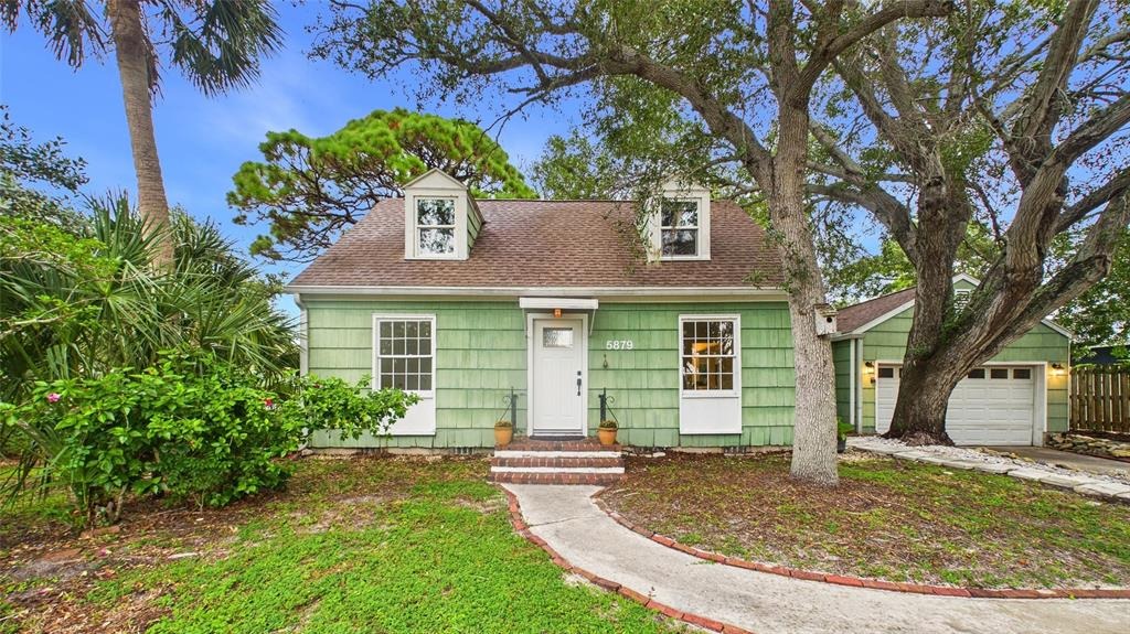 27th Ave, Gulfport, FL 33707
