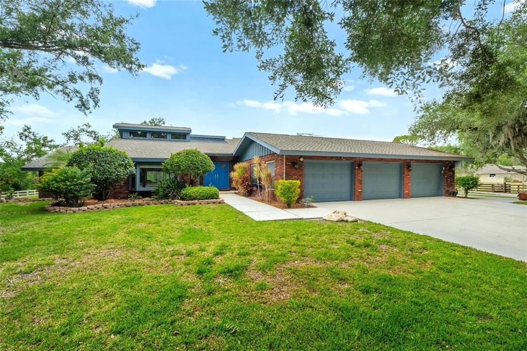 Cowpen Ln, Sarasota, FL 34240
