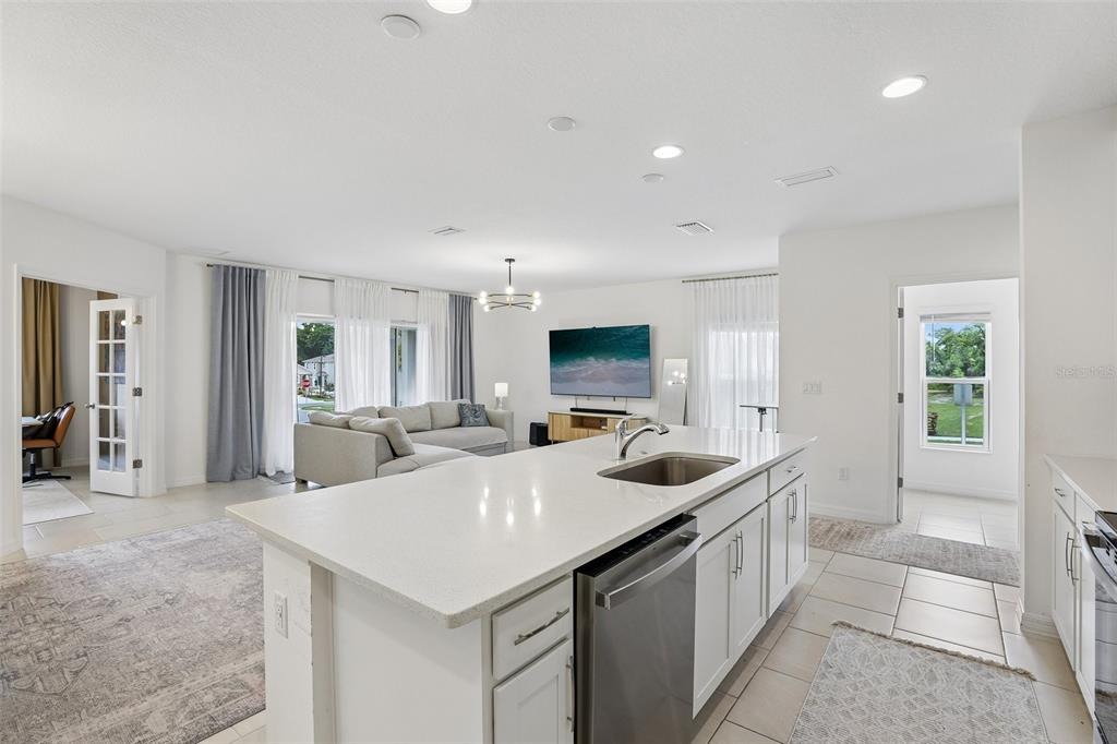 Swan Swim Dr, Davenport, FL 33837 #1
