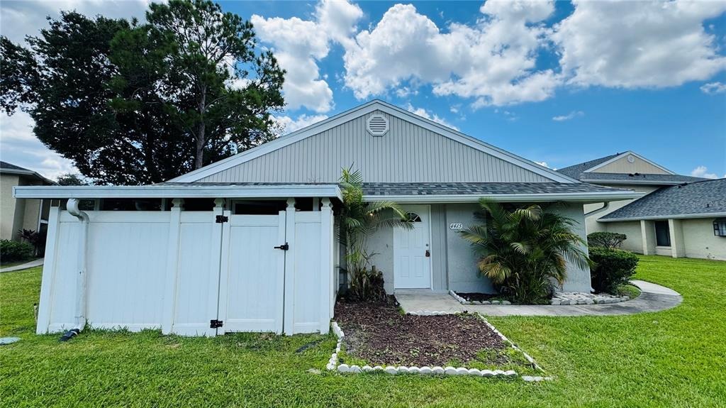 Pinebark Ave, Orlando, FL 32811