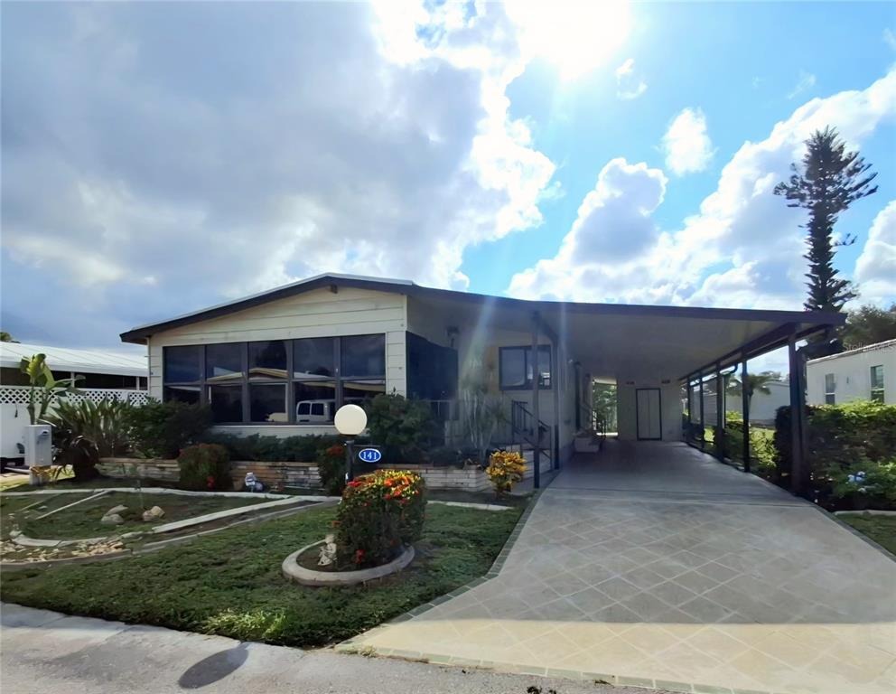 Rarotonga Rd, North Port, FL 34287