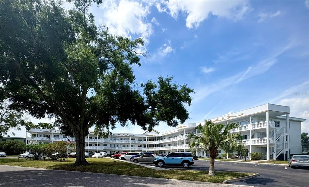 Columbia Dr, Clearwater, FL 33763