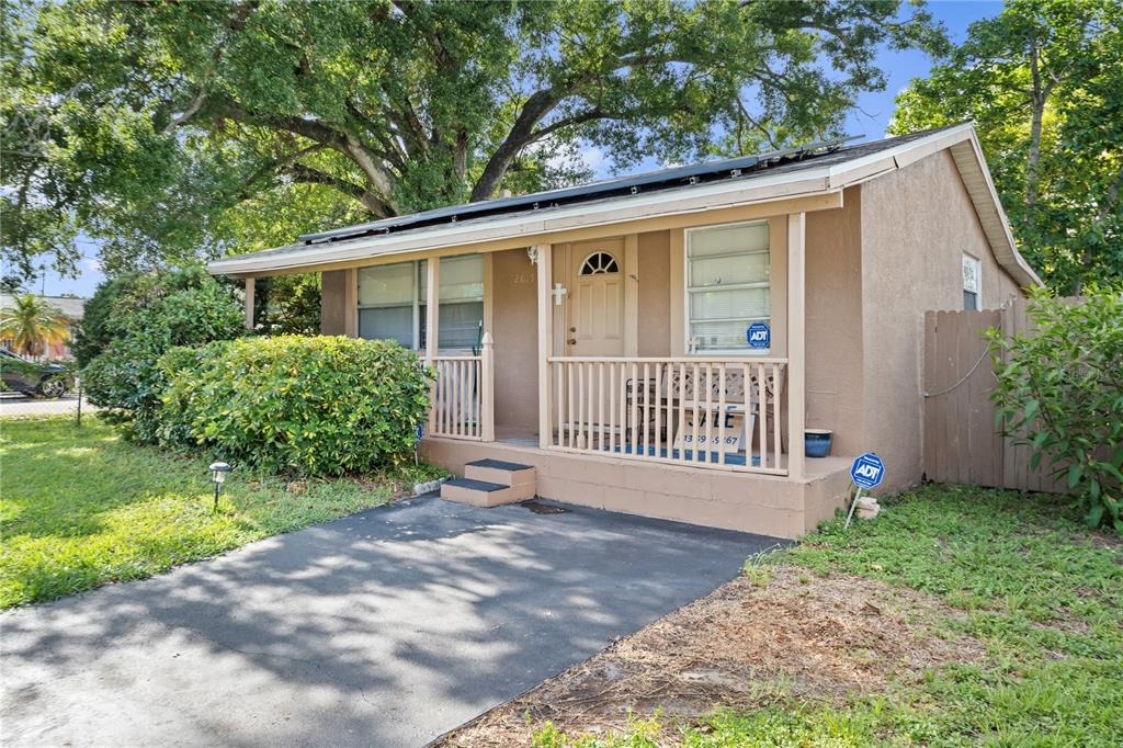 Comanche Ave, Tampa, FL 33614