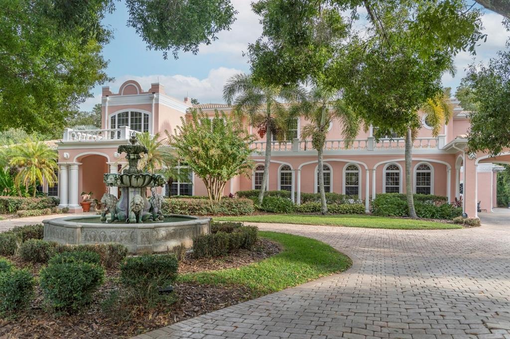 Isleworth Close , Tarpon Springs, FL 34688