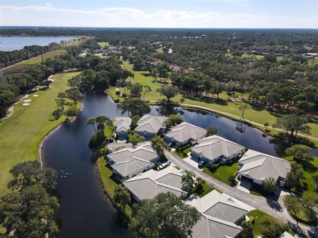 Long Common Cir, Sarasota, FL 34235