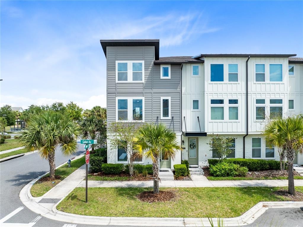 Gabor Ave, Orlando, FL 32827
