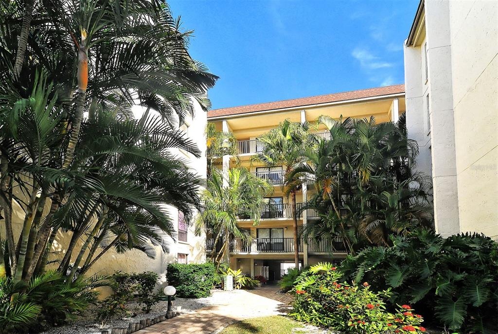 Midnight Pass Rd, Sarasota, FL 34242