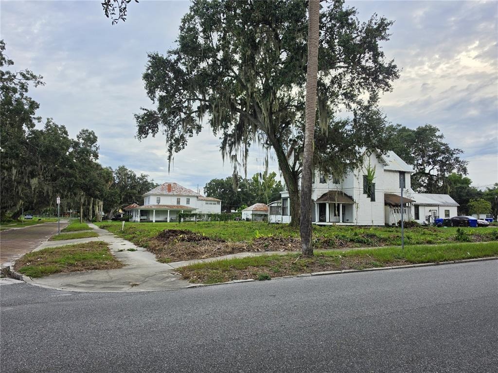 Vernon Ave, Kissimmee, FL 34741 #1