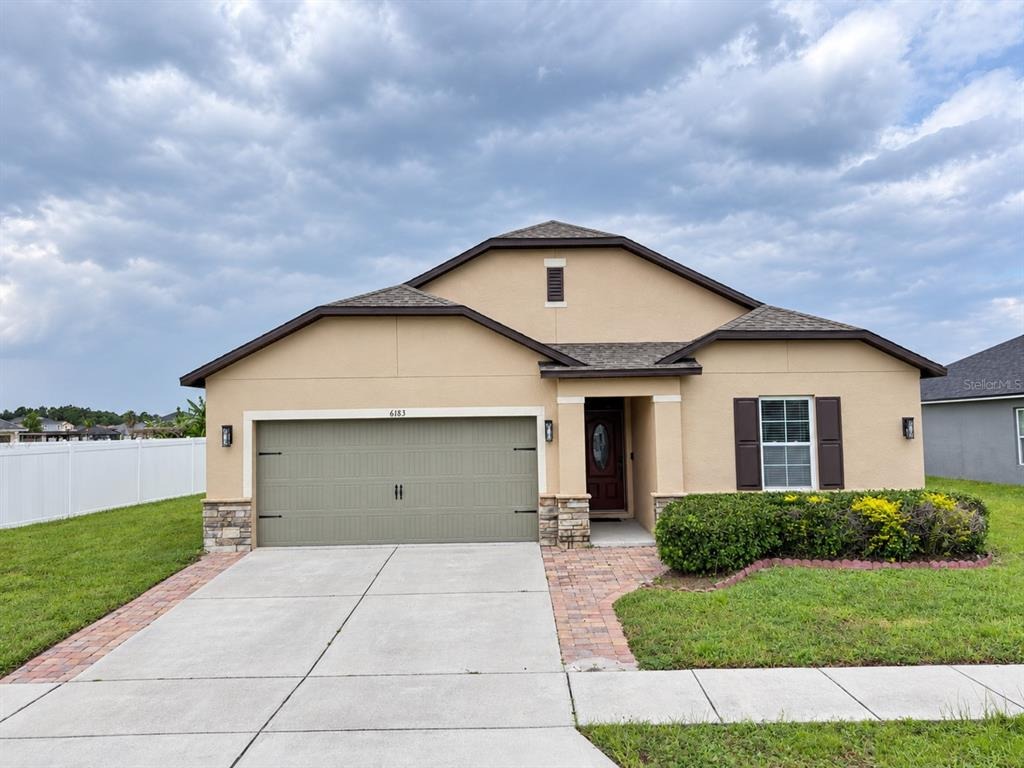 Grey Heron Dr, Winter Haven, FL 33881