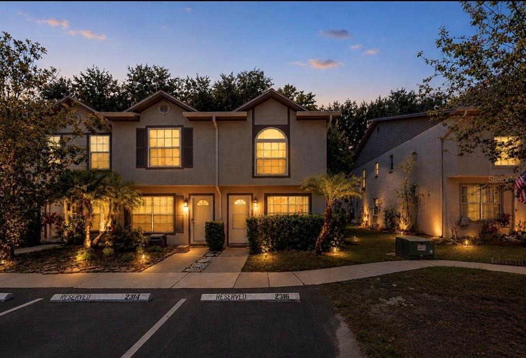 Fletchers Point Cir, Tampa, FL 33613