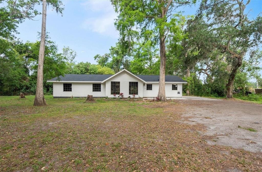 Ike Smith Rd, Plant City, FL 33565