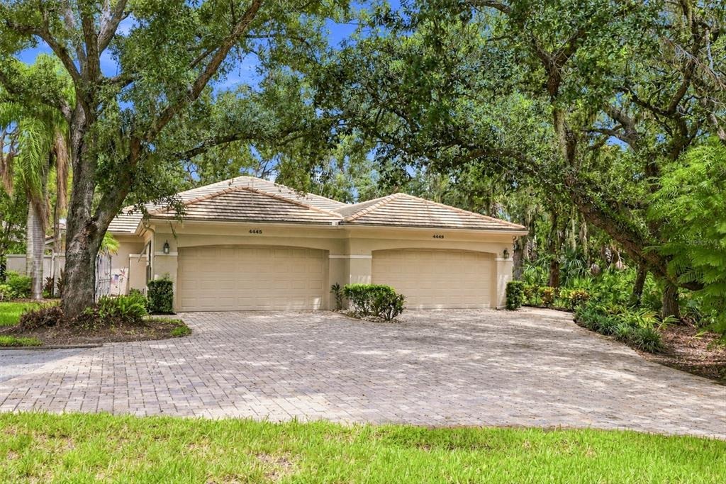 Oakley Greene , Sarasota, FL 34235