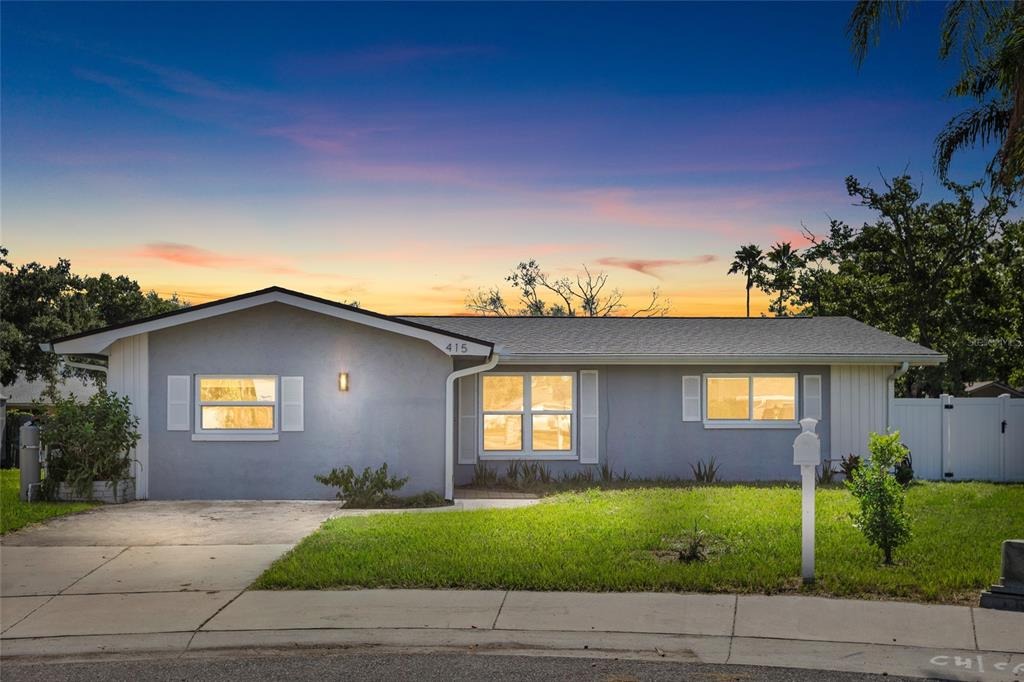 Maplewood Cir, Oldsmar, FL 34677