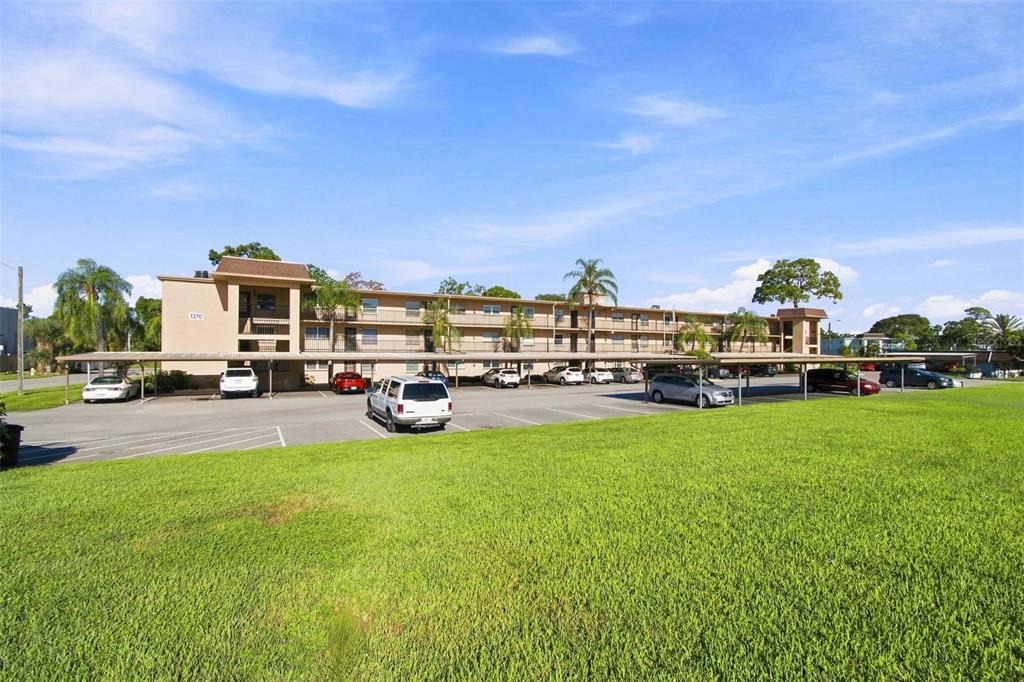 Heather Ridge Blvd, Dunedin, FL 34698