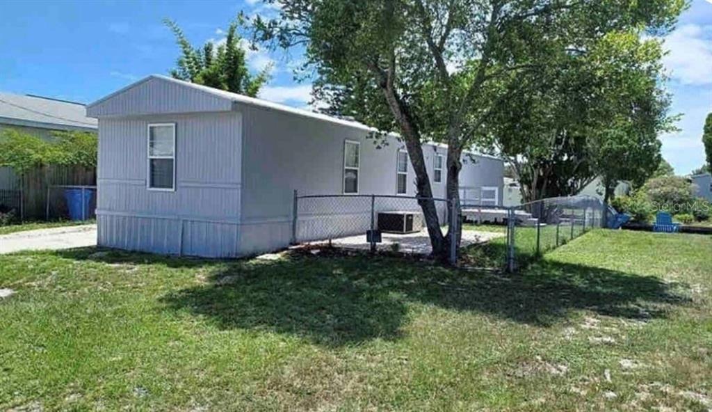 Portsmouth Dr, Tampa, FL 33615
