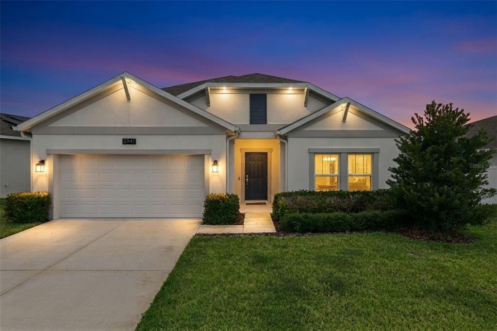 Dilly Lake Ave, Groveland, FL 34736